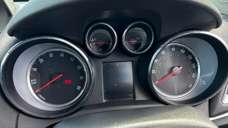 Vauxhall Mokka 1.6i Tech Line 5dr Petrol Hatchback